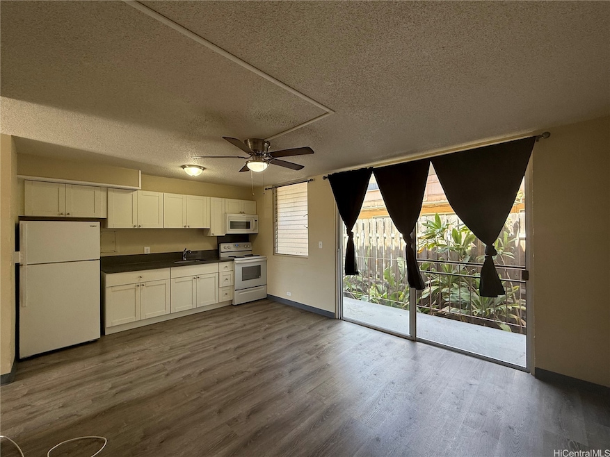 1508 Pensacola St unit 309, Honolulu, HI 96822 - photo 1