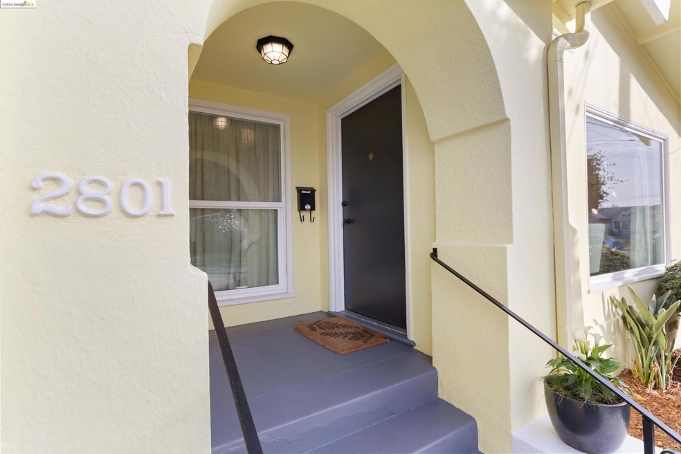 2801 Stanton St, Berkeley, CA 94702 - photo 1