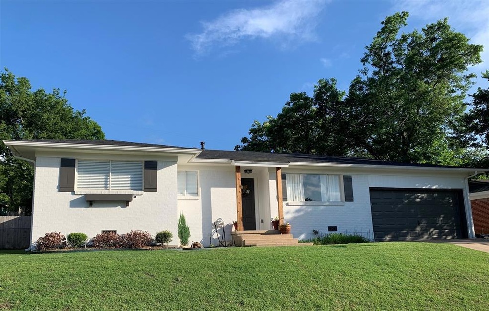 1417 Eastview Dr, Weatherford, TX 76086 - photo 1