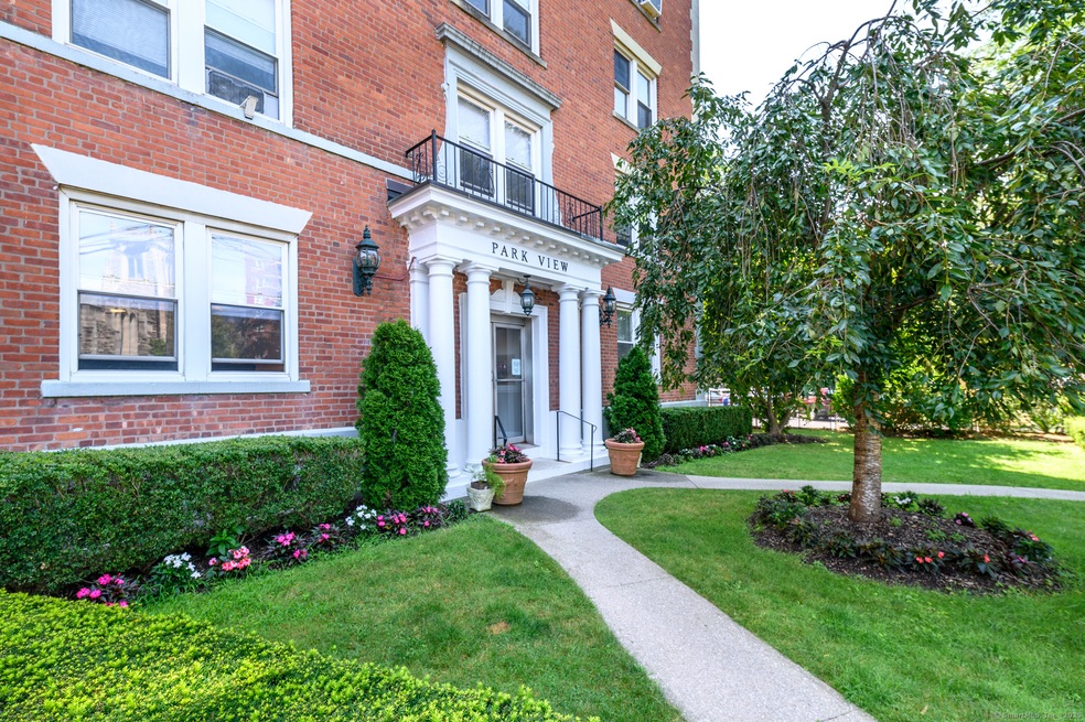 Park View unit 108, Stamford, CT 06901 - photo 1