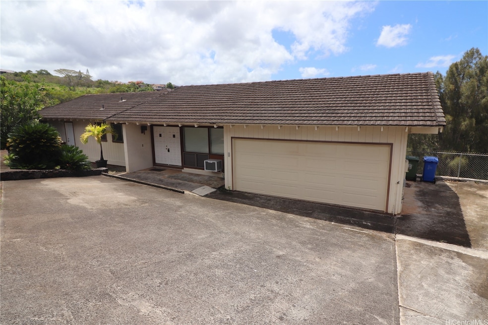 98-1775 Piku Way, Aiea, HI 96701 - photo 1