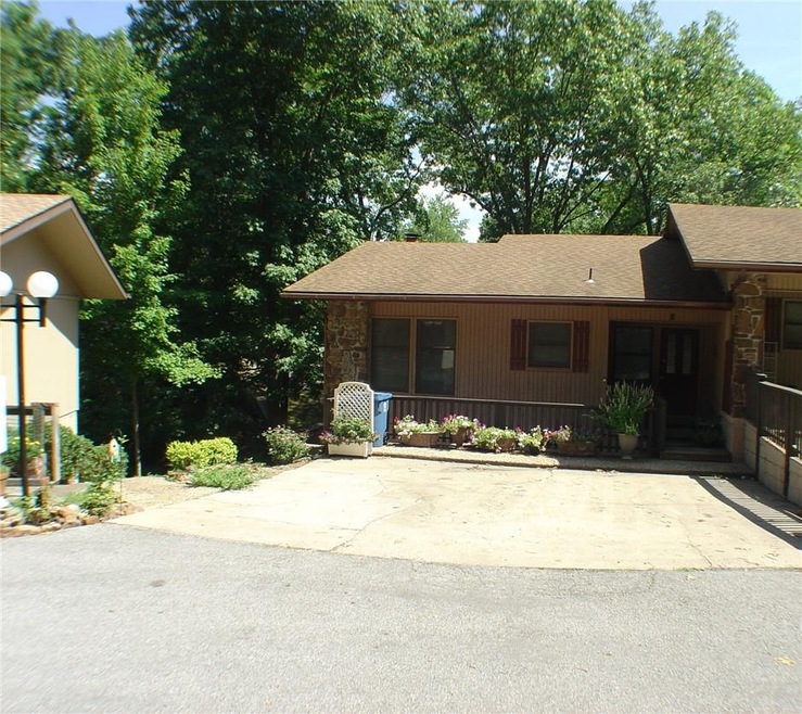 8 William Ln, Bella Vista, AR 72715 - photo 1