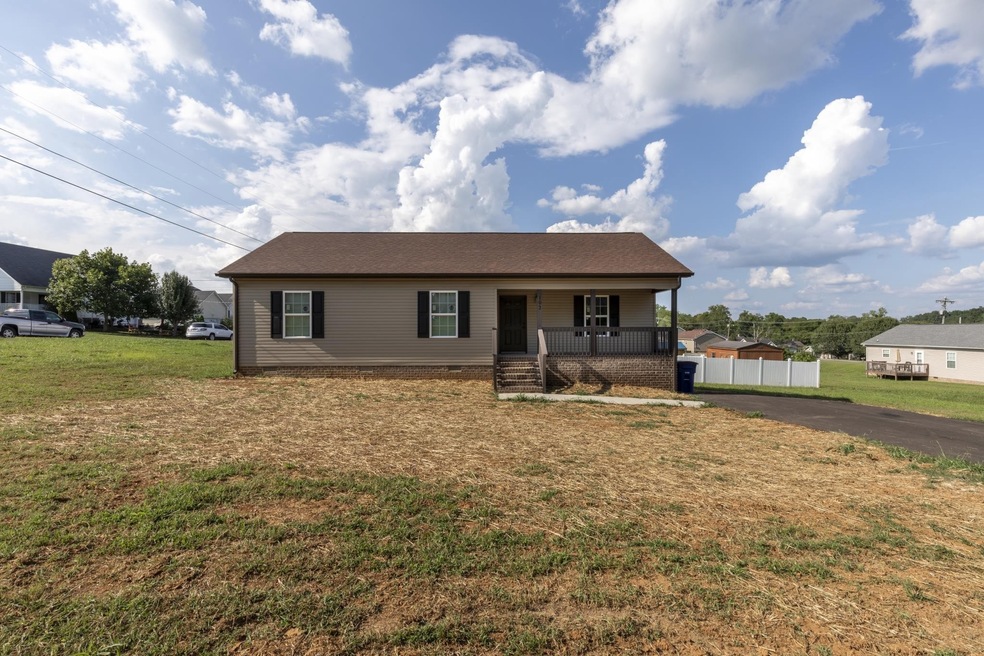 102 Beechwood Ln, Shelbyville, TN 37160 - photo 1