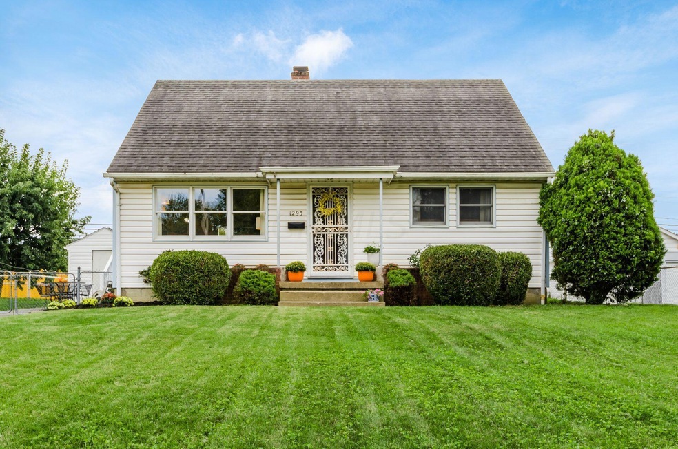 1293 Carbone Dr, Columbus, OH 43224 - photo 1