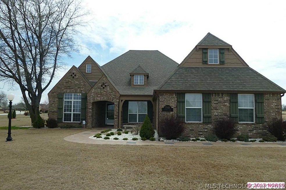 Corner culdesac lot in Oakridge @ Cooper Ranch. 4