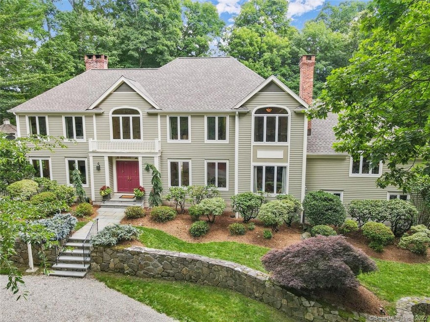 4 Mayflower Ln, Weston, CT 06883 - photo 1