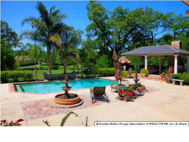 13746 Clarendon Drive