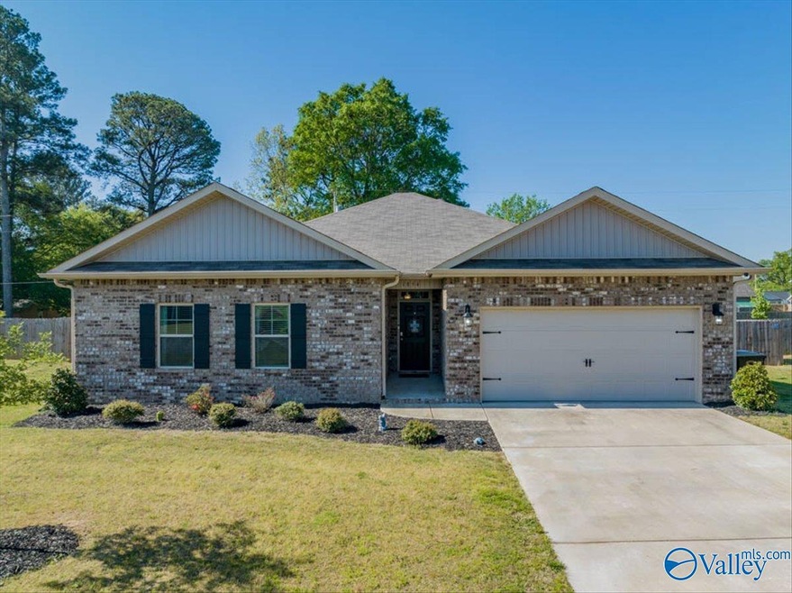 1854 SE Fox Meadow Trail SE, Cullman, AL 35055 MLS 1832258