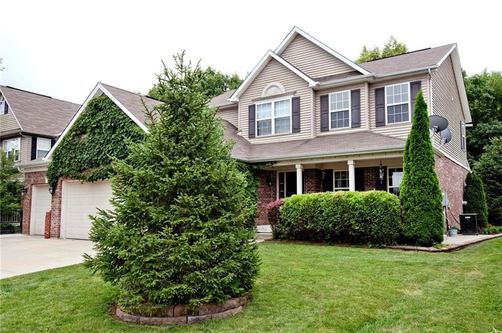 5731 Yorktown Ln, Plainfield, IN 46168 - photo 1