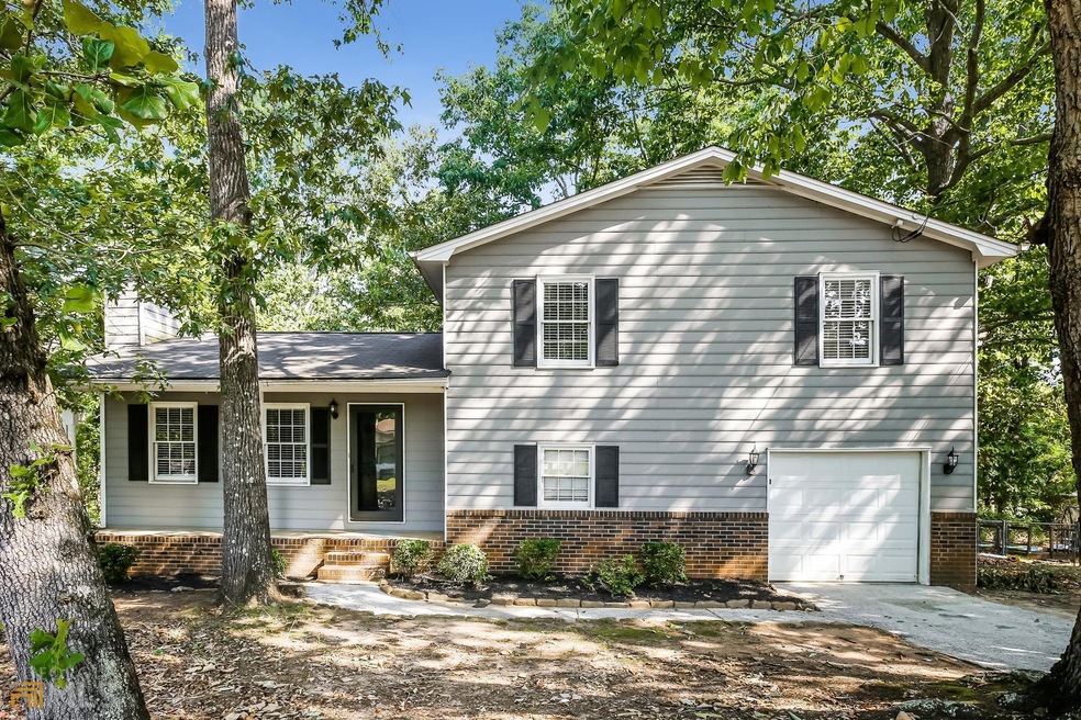 2412 Robin Ridge Dr, Dacula, GA 30019 - photo 1