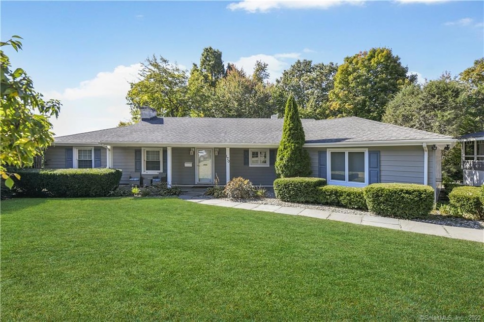 170 Westridge Dr, Waterbury, CT 06708 - photo 1