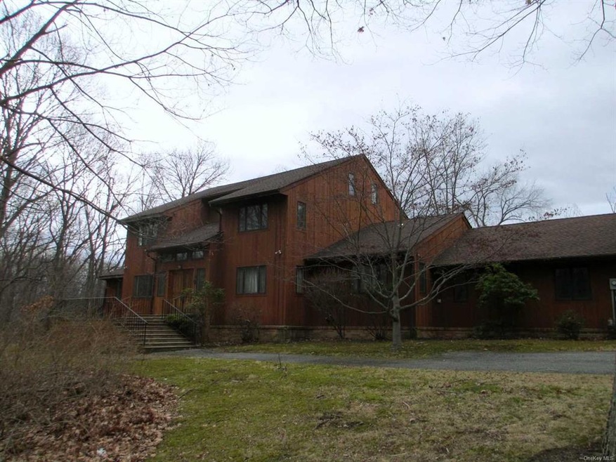 34 Relyea Terrace unit 1, Wappingers Falls, NY 12590 - photo 1