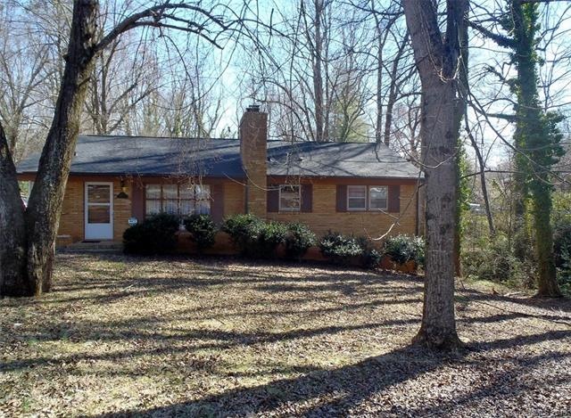 1222 E Broad St, Statesville, NC 28677 - photo 1