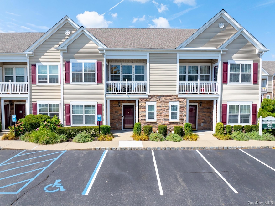 Sold $600,000 • Co-Listing Agent