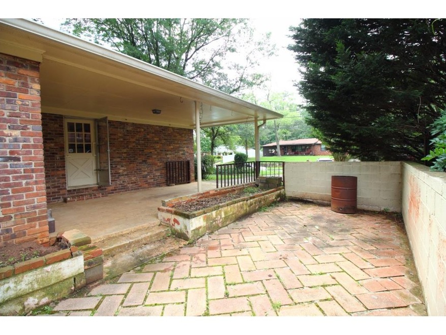 2379 Wakita Dr SE, Marietta, GA 30060 - photo 1