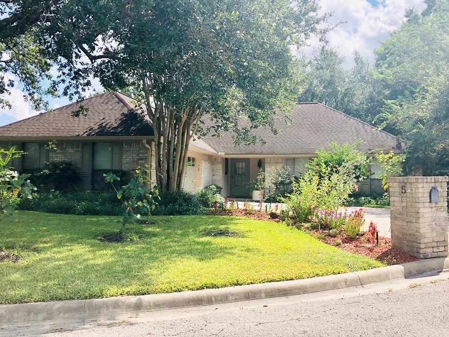 5 Pheasant Run Ln, Bay City, TX 77414 - photo 1