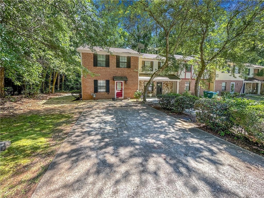 For Rent $1,640/month
