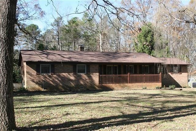 667 Barry Oak Rd, Cleveland, NC 27013 - photo 1