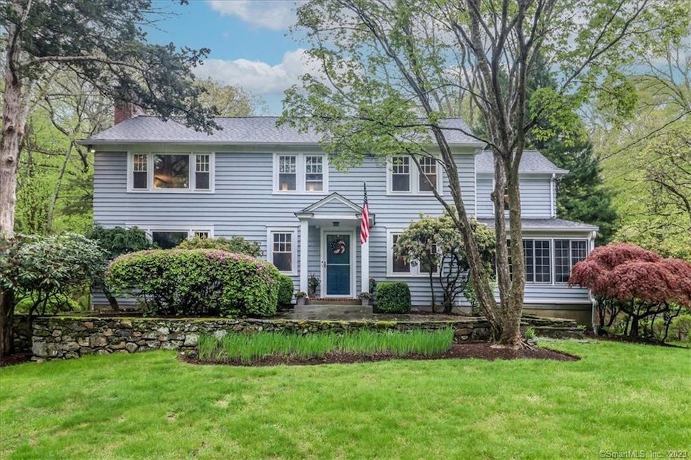 474 Woodbine Rd, Stamford, CT 06903 - photo 1