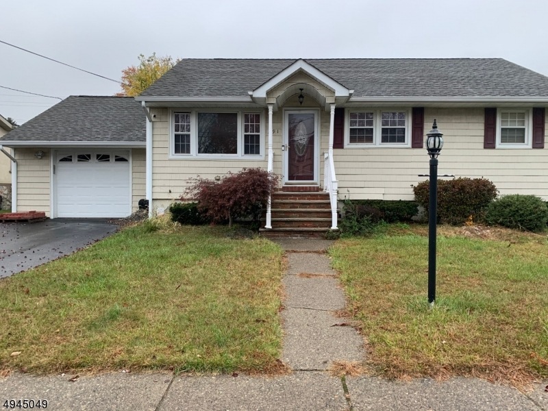 391 Winifred Dr, Totowa, NJ 07512 - photo 1