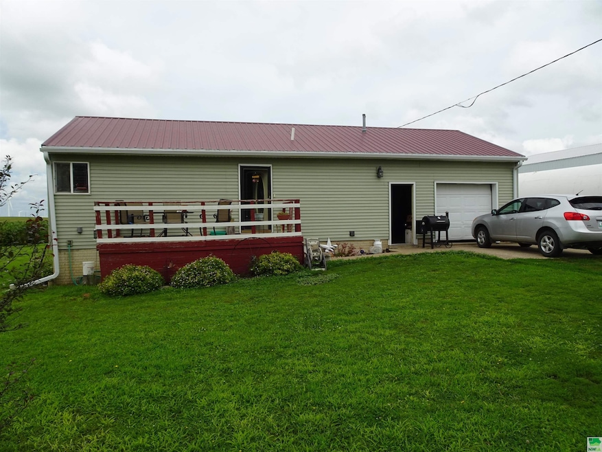 6118 433rd St, Primghar, IA 51245 - photo 1