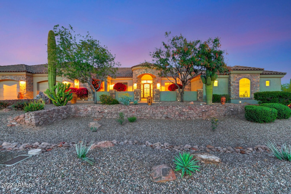 80_7109_E_Grand_View_Lane__080_mls