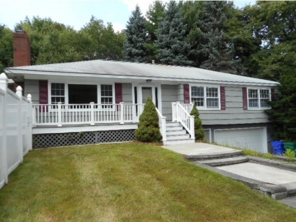 3 Lincoln Dr, Bow, NH 03304 - photo 1