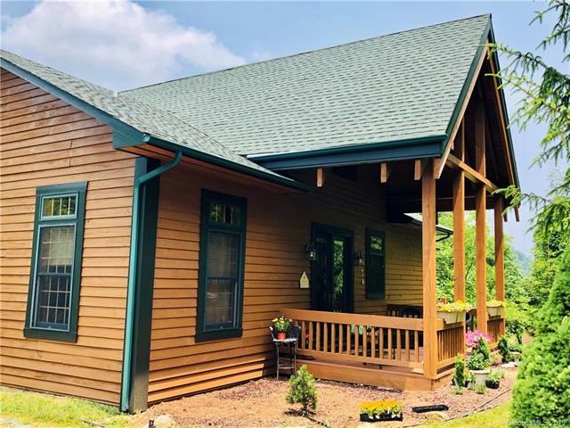 148 Pearl Way unit 17, Burnsville, NC 28714 - photo 1