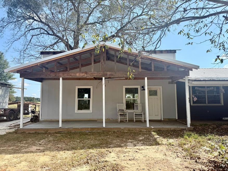 1796 Fm 95n, Garrison, TX 75946 - photo 1