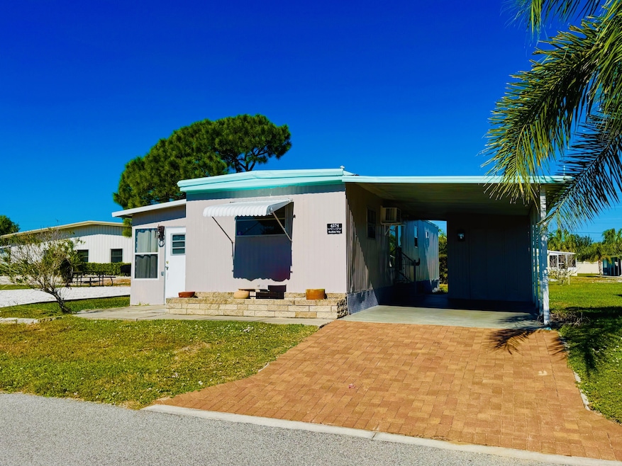 4274 Redfish Way unit 28B, Punta Gorda, FL 33980 - photo 1