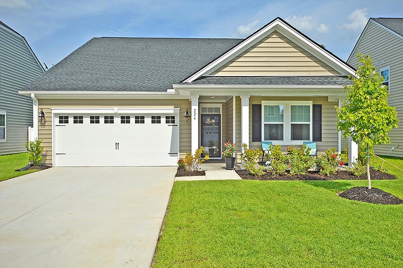 226 Sugarberry Ln, Moncks Corner, SC 29461 - photo 1