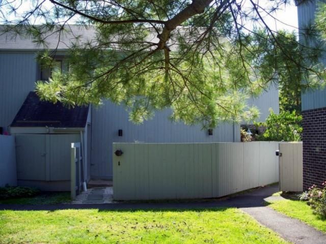 1 Raspberry Ln, Ridgefield, CT 06877 - photo 1