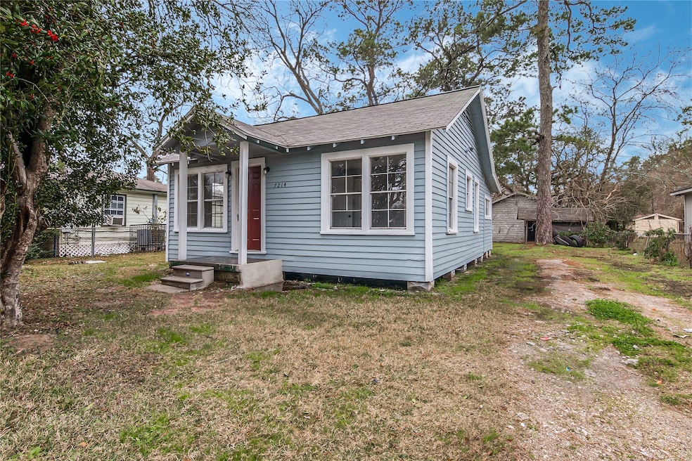 7214 W Knoll St, Houston, TX 77028 - photo 1