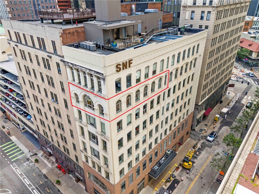 Sits at the corner of Fifth and Penn.  Unit is out