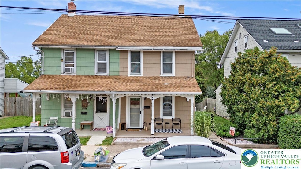 2221 N 1st Ave, Whitehall, PA 18052 - photo 1