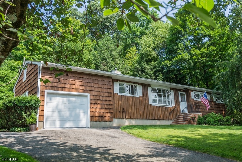 95 Andover Sparta Rd, Newton, NJ 07860 - photo 1
