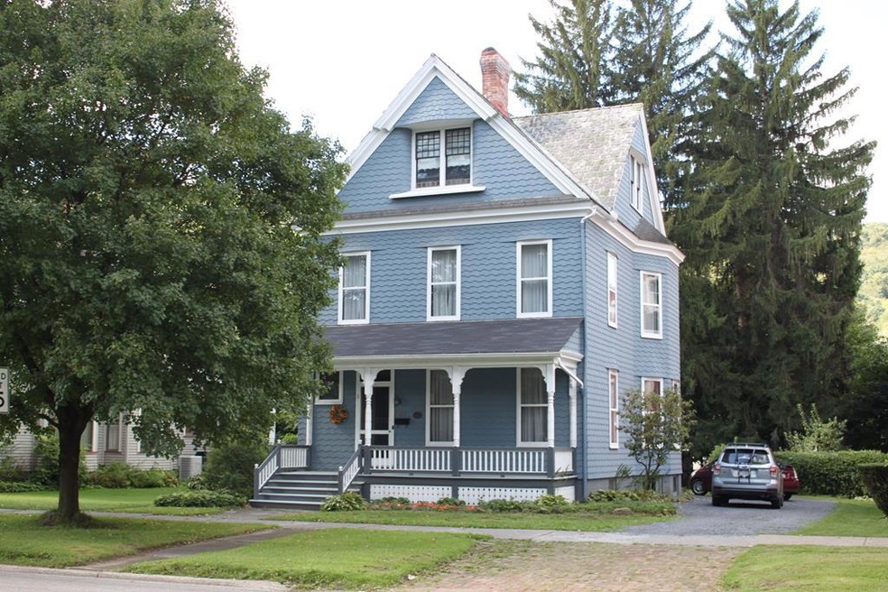 1035 Liberty St, Newburgh, NY 12550 - photo 1