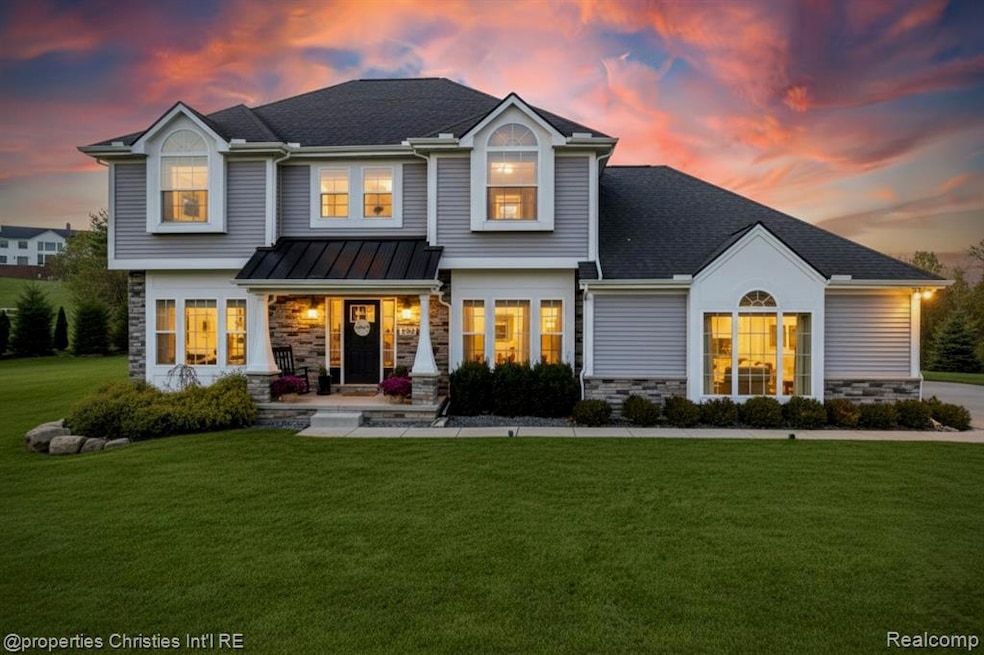 Under Contract $639,900