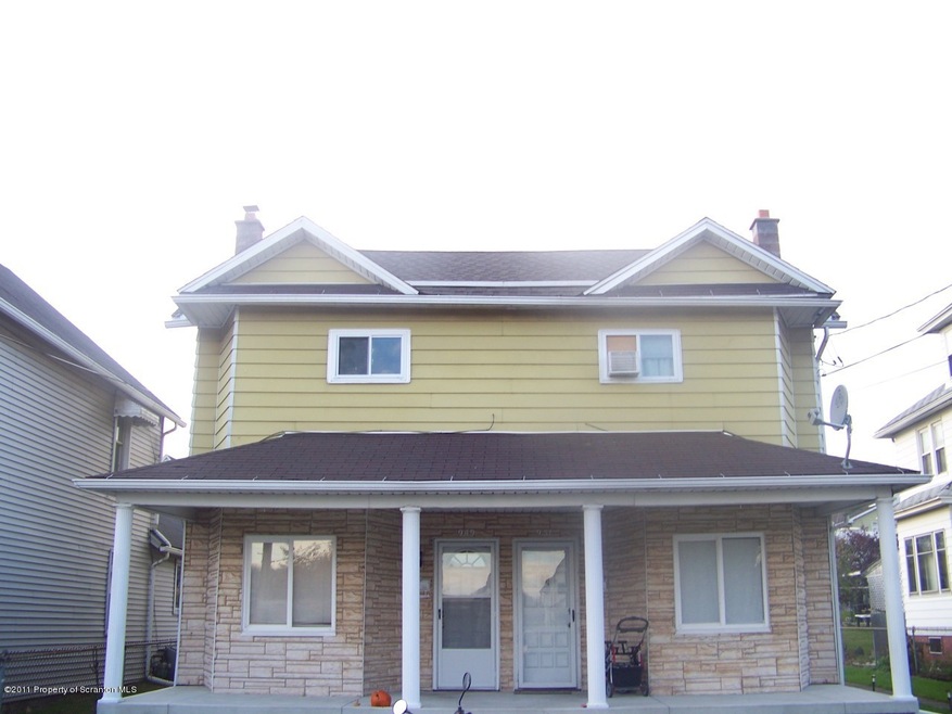 949-951 Lincoln St, Dickson City, PA 18519 - photo 1