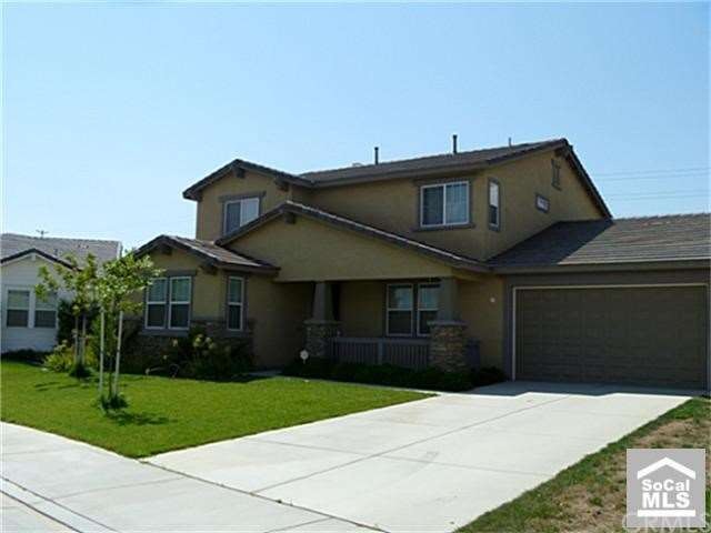 Front of home, at end of street ~ great size lot!