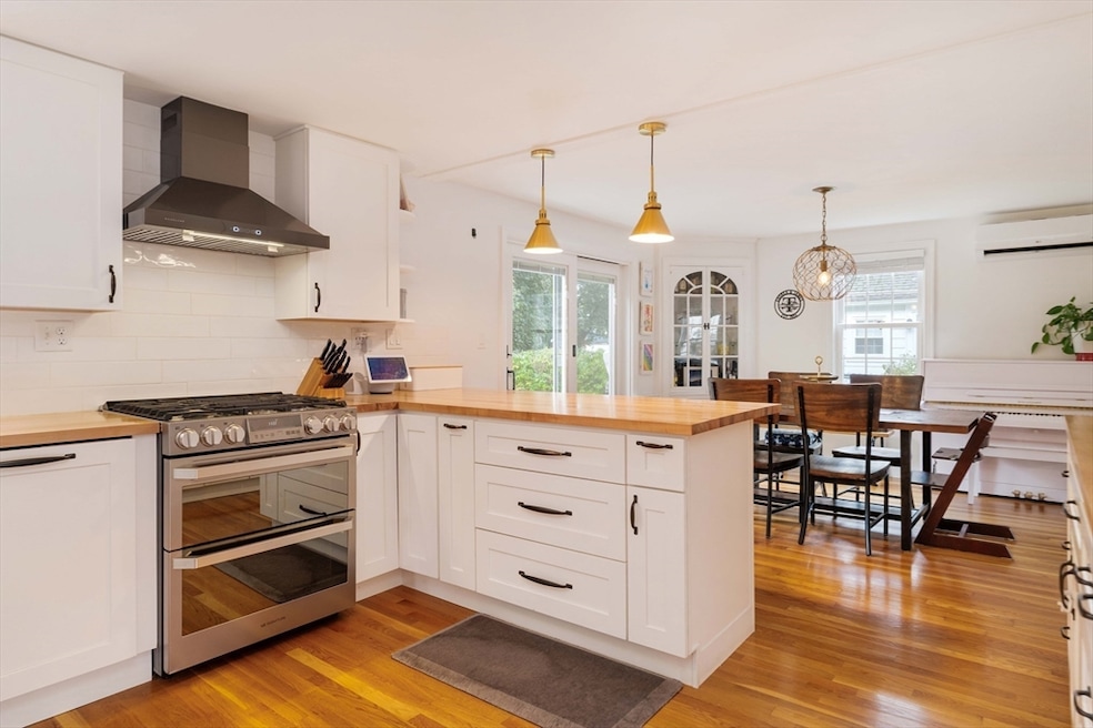 19 Trenton St, Melrose, MA 02176 - photo 1