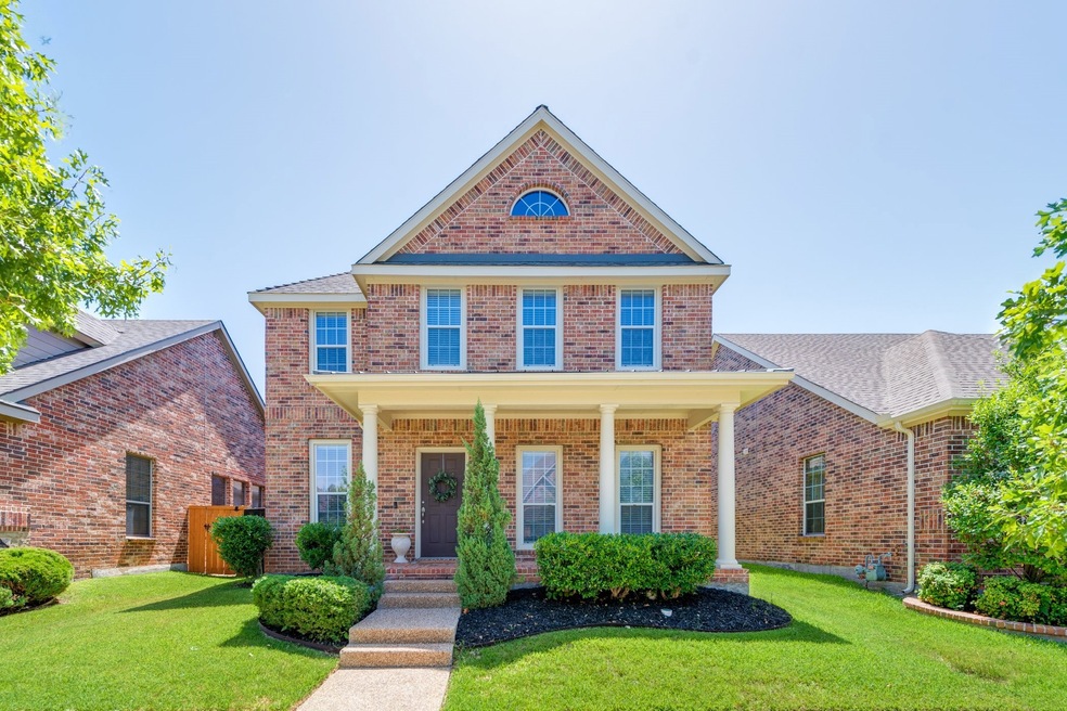 5924 Dripping Springs Ct, North Richland Hills, TX 76180 - photo 1