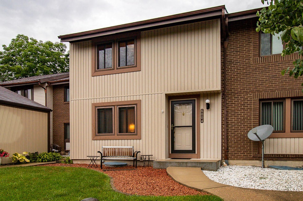 6004 Cinnamon Tree Ct-00