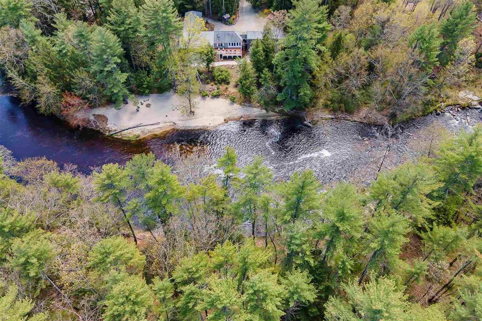 34 W Chamberlain Rd, Merrimack, NH 03054 - photo 1