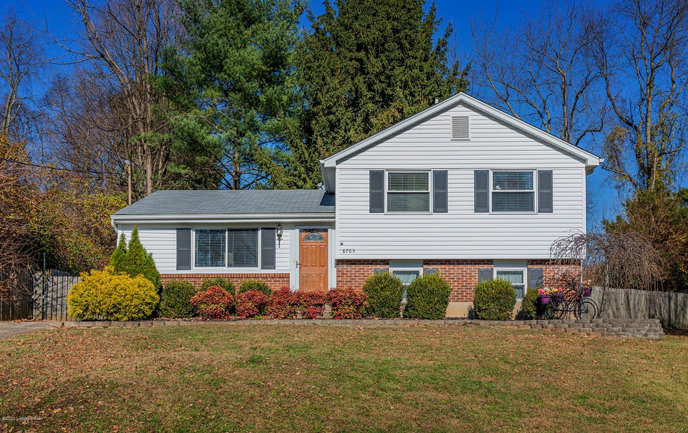 8705-Shepherds-Ct-0010