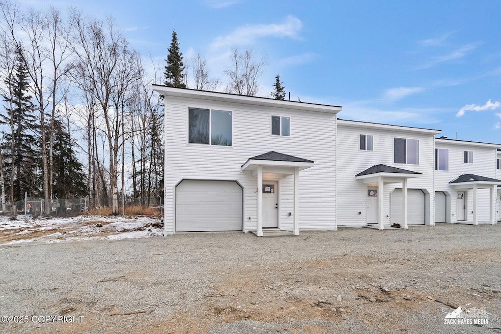 Brand new middle unit