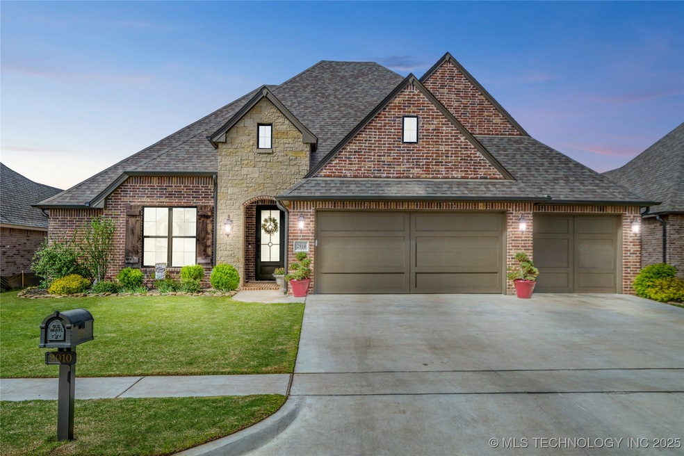 2910 E Olympia St, Broken Arrow, OK 74014 - photo 1