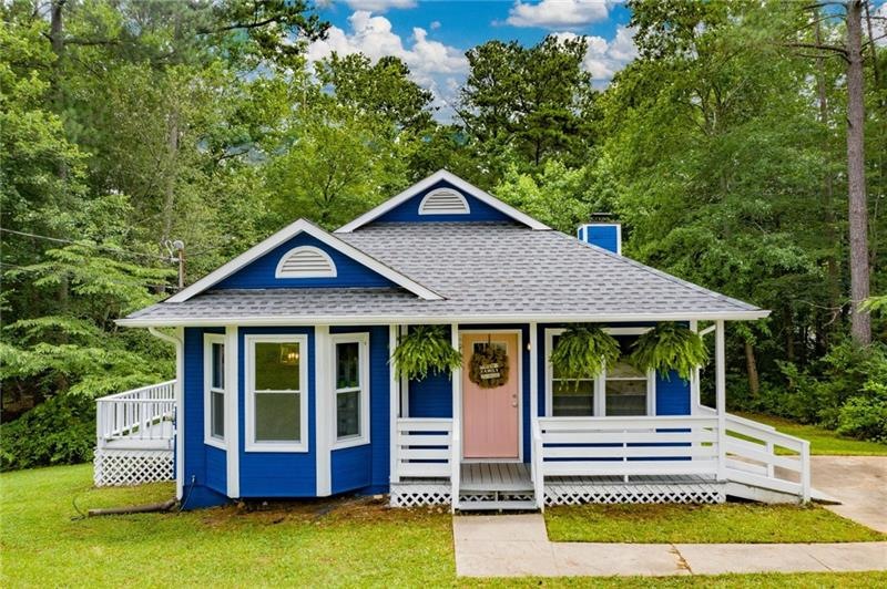 77 Pine Haven Dr, Carrollton, GA 30116 - photo 1