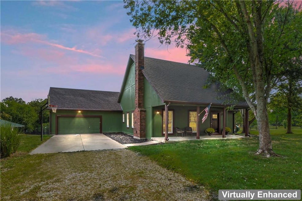 19655 S Clearview Rd, Spring Hill, KS 66083 - photo 1