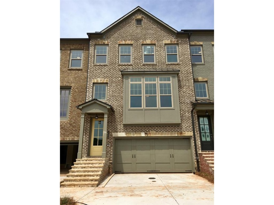 The Hartford at homesite 47 has a brick exterior w